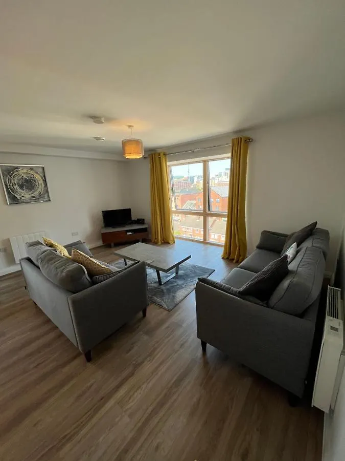 City Centre Luxury Apartments 贝尔法斯特 0*,  英国