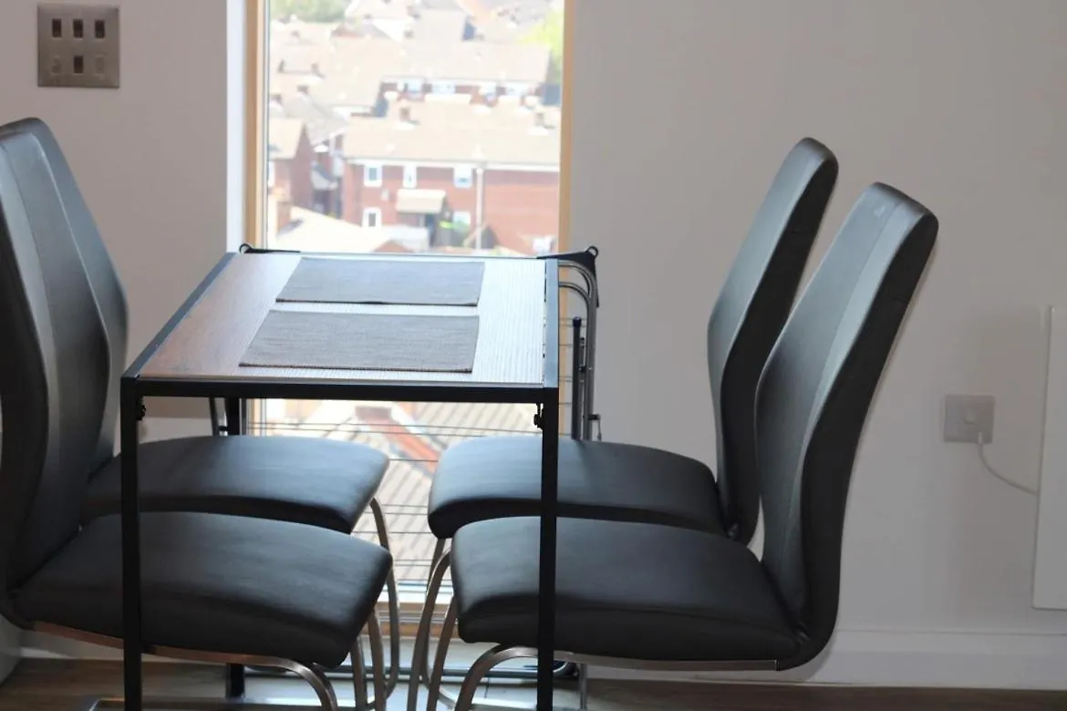 City Centre Luxury Apartments 贝尔法斯特 0*,  英国